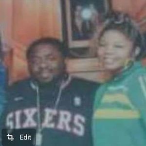 Meet your Posher, Ebony